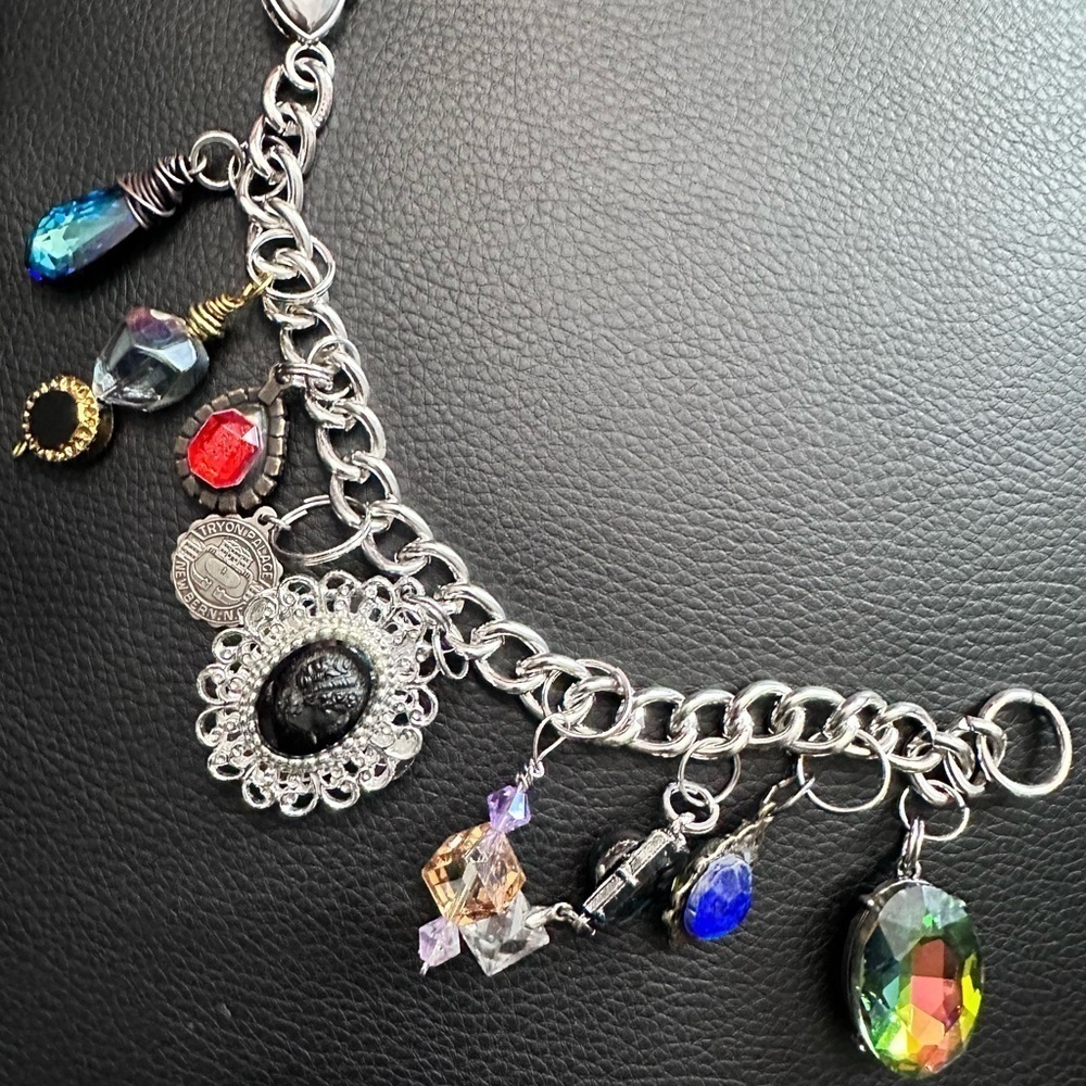 Custom Handmade Charm Bracelet BLACK ONYX CAMEO Repurposed Silvertone Chain 4343